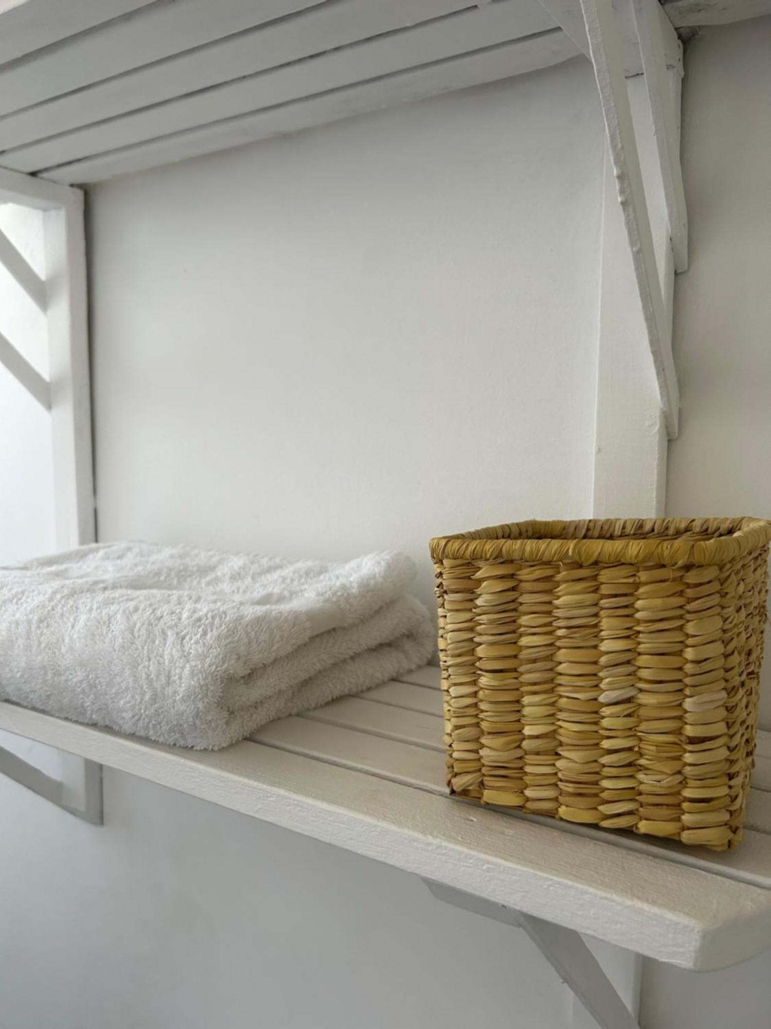 Hotel Miss Francias Home Santa Catalina Island Екстер'єр фото
