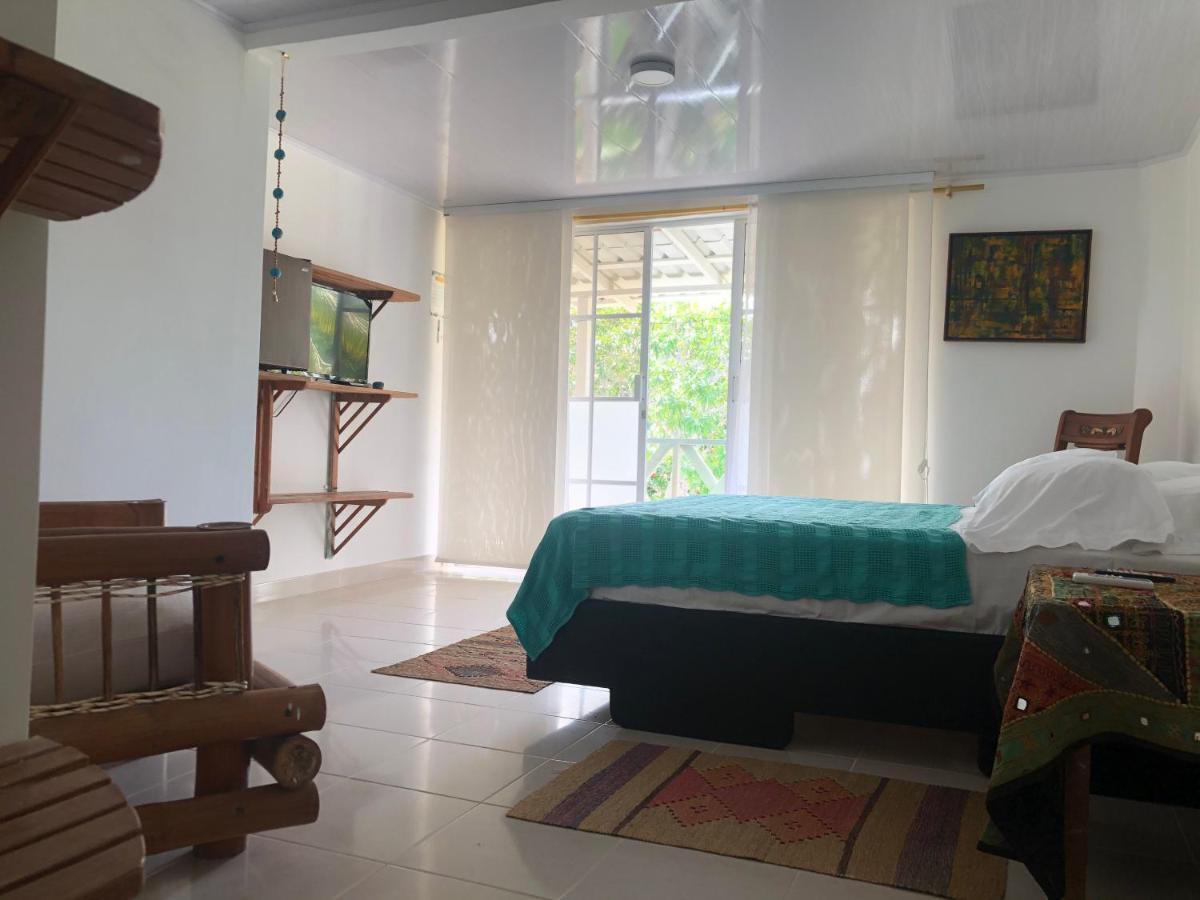Hotel Miss Francias Home Santa Catalina Island Екстер'єр фото